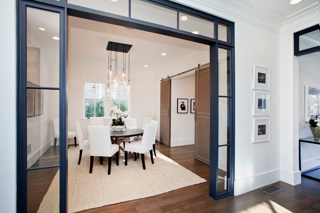 Home design - transitional home design idea in Los Angeles