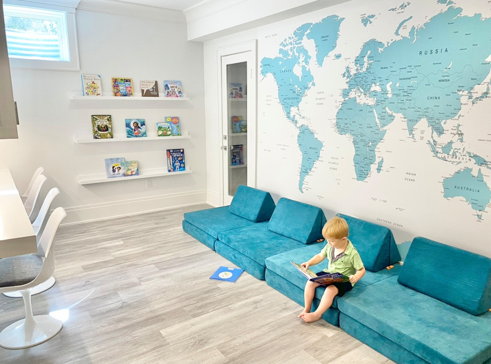 Inspiration for a modern home design remodel in New York
