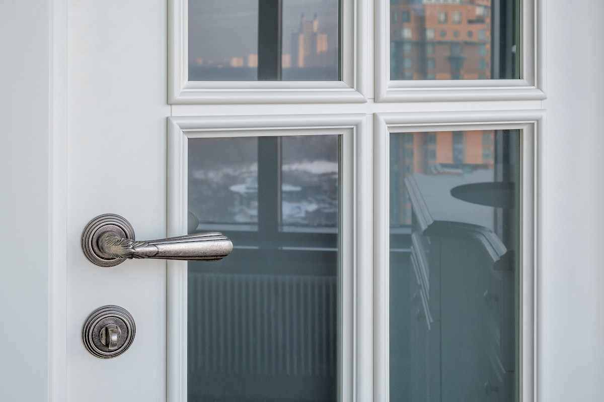 Двери Орлеан и Леон фабрики Брянский лес. Дизайнер Полина Усан