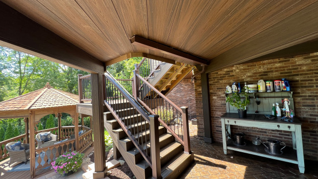 South Lyon Custom Deck contemporary-terrace
