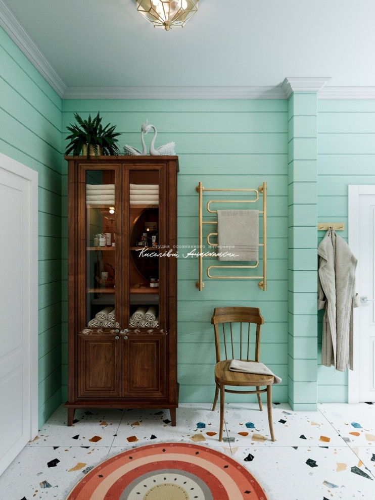 Деревянный дом в лесу