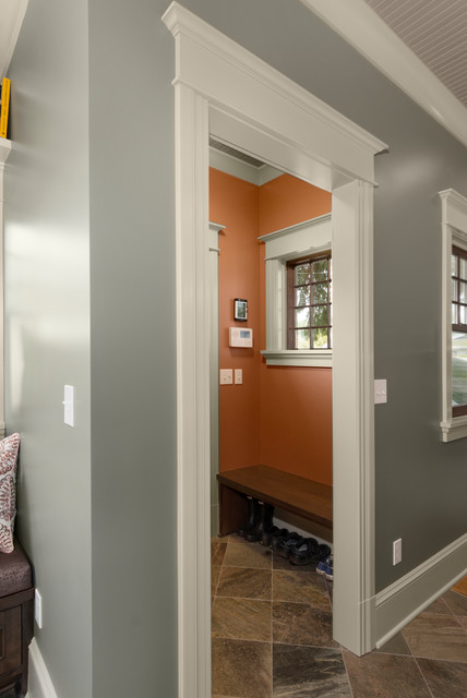 Medium sized classic home in Seattle.