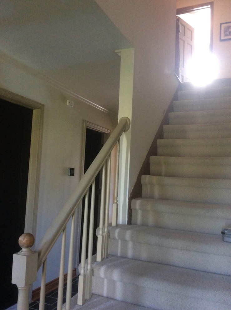 Should door trim color match throughout the the house?