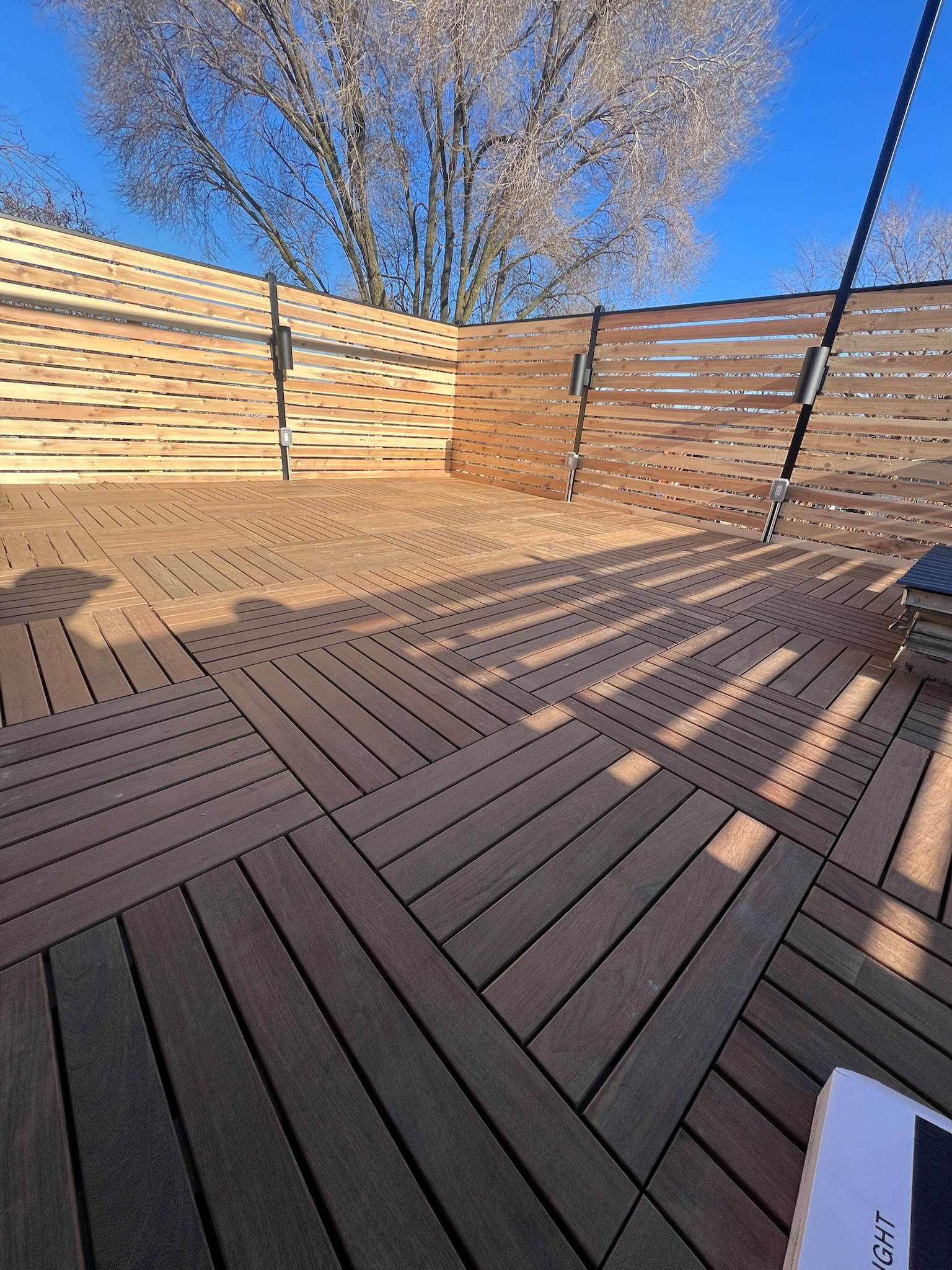Wicker park, rooftop deck