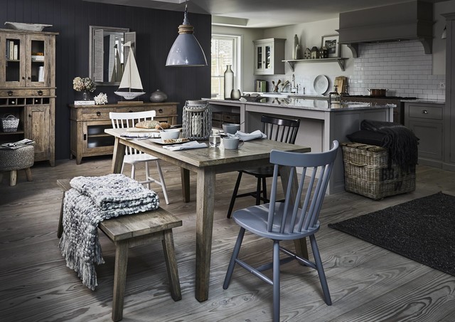 Seascapes | Hancock Relaxed Dining Range rustikt-koekken