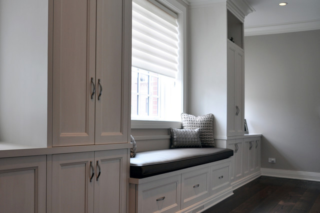 Built-Ins modern-flur