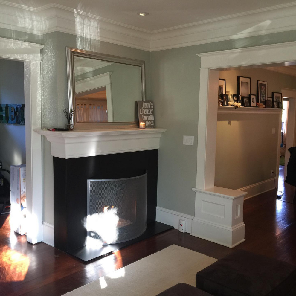 Home design - contemporary home design idea in Seattle