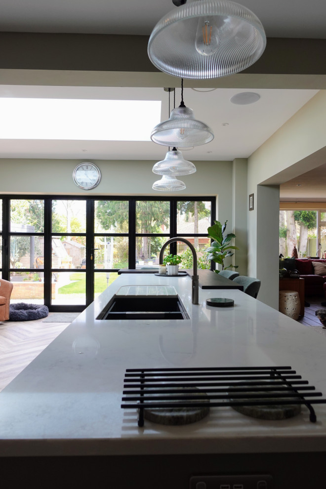 The Bilton Kitchen III - Thornham - RRP £35,550 - Luxe Price £28,350