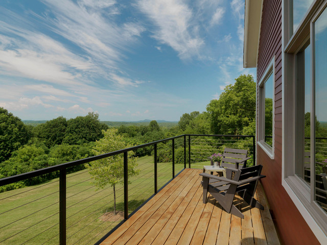 Middlebury Barn Renovation - Casa de campo - Balcones - Burlington - de