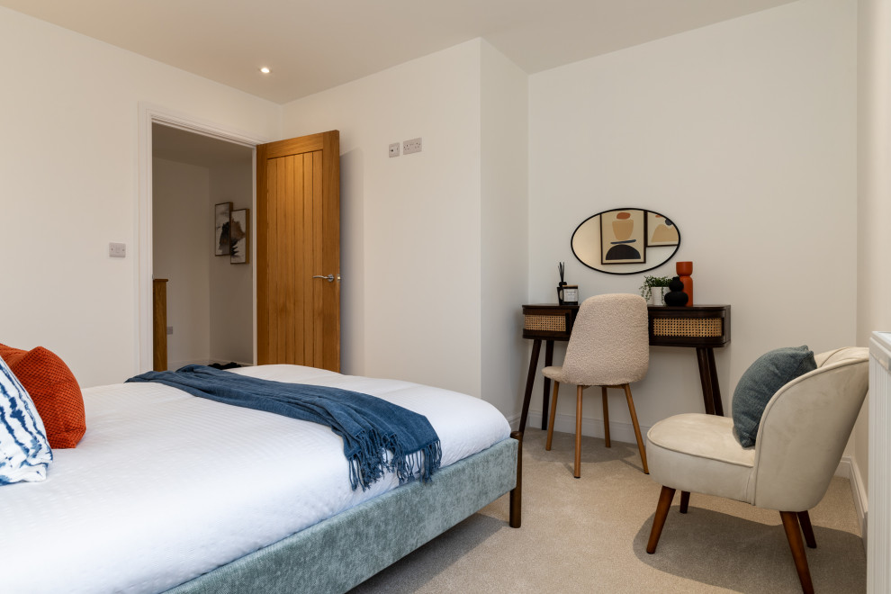 Walnut Close - New Build - Stage to Sell