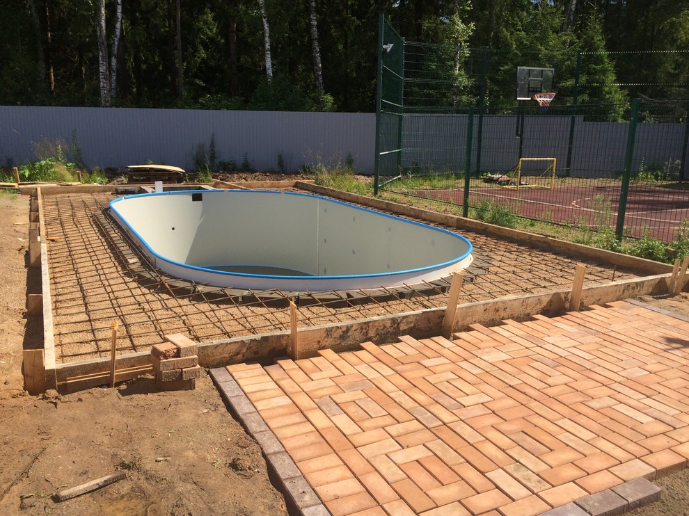 Крытый бассейн