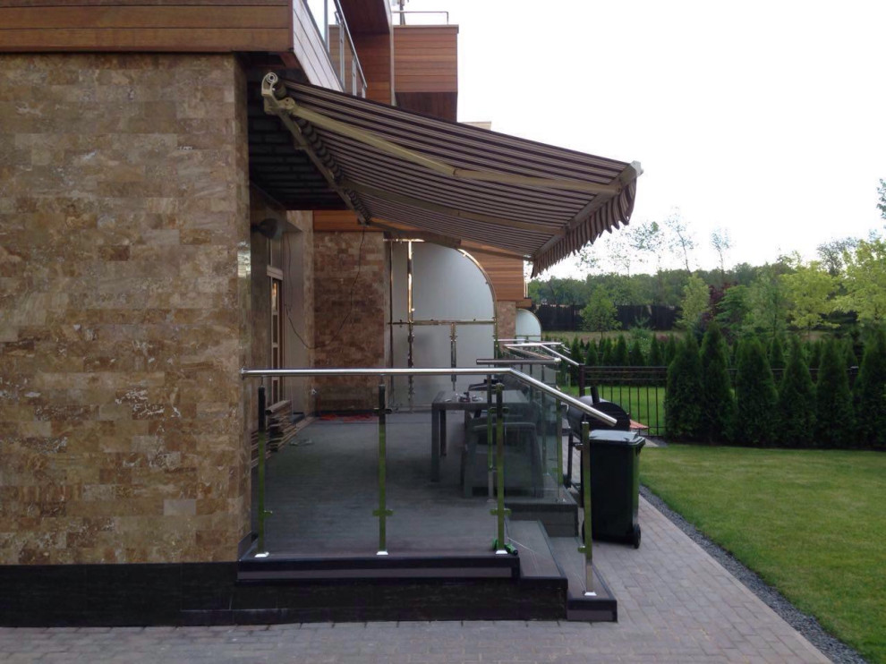 Выдвижная маркиза