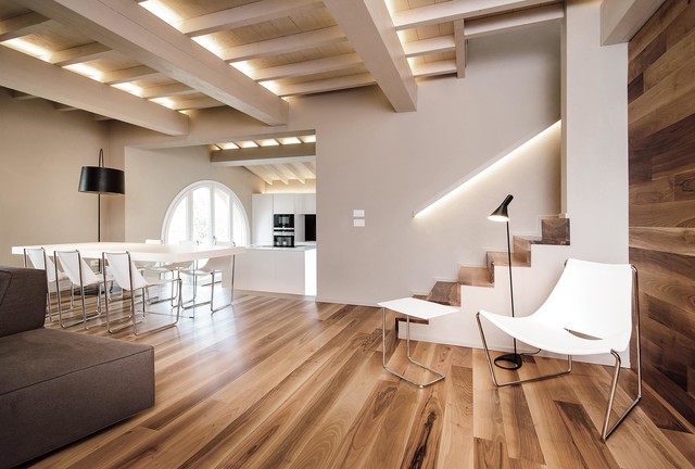 FIRST LOVE contemporary-living-room
