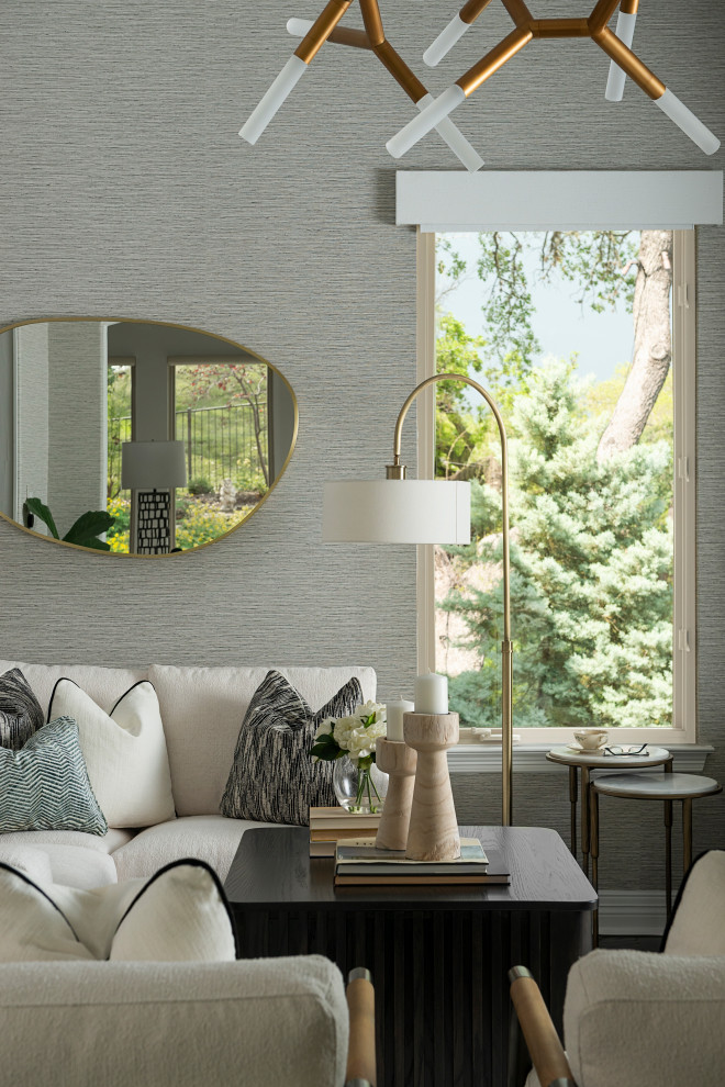 Home design - transitional home design idea in Austin