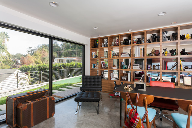 Studio City Contemporary contemporary-home-office
