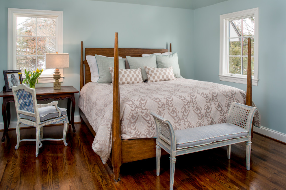 Elegant bedroom photo in Kansas City