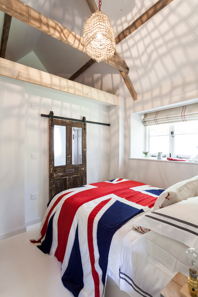 Photo of a traditional bedroom in London.