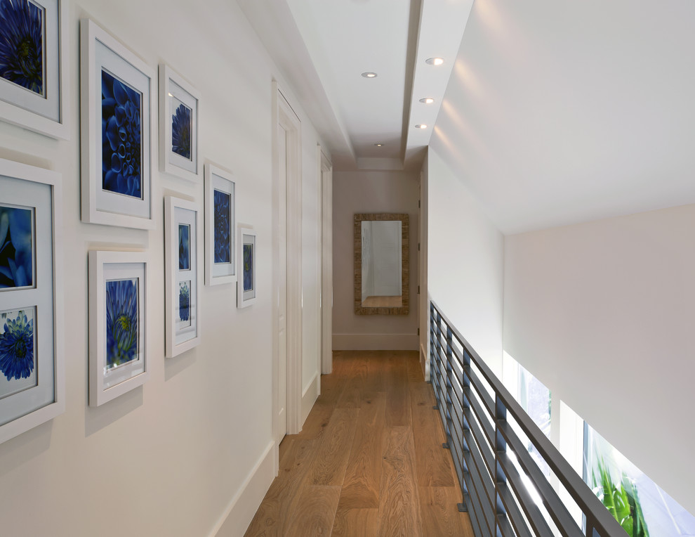 Design ideas for a transitional hallway in Miami.