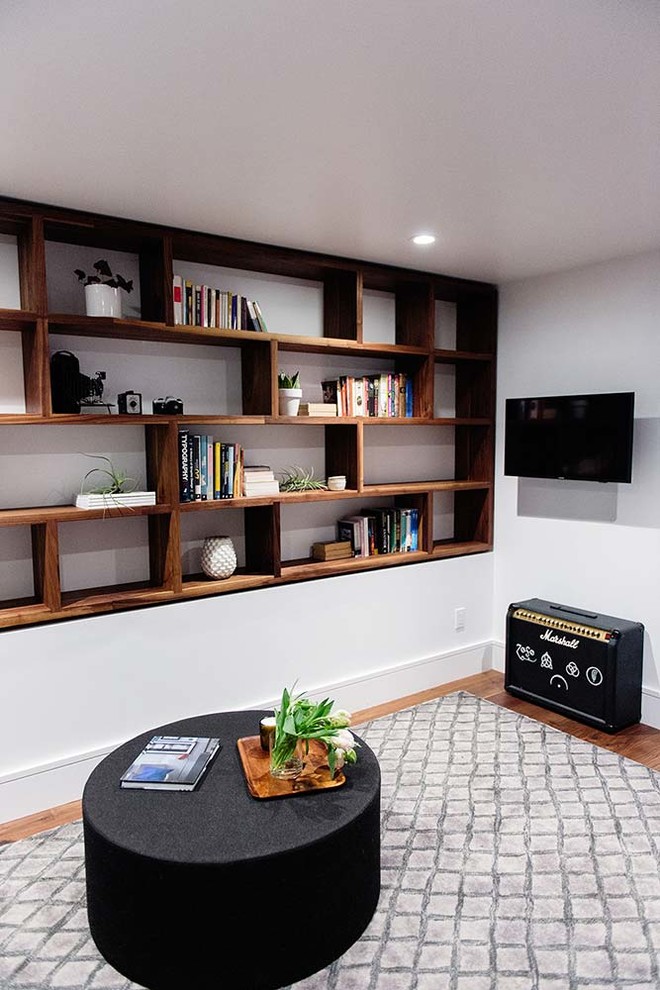 Example of a minimalist basement design in San Francisco