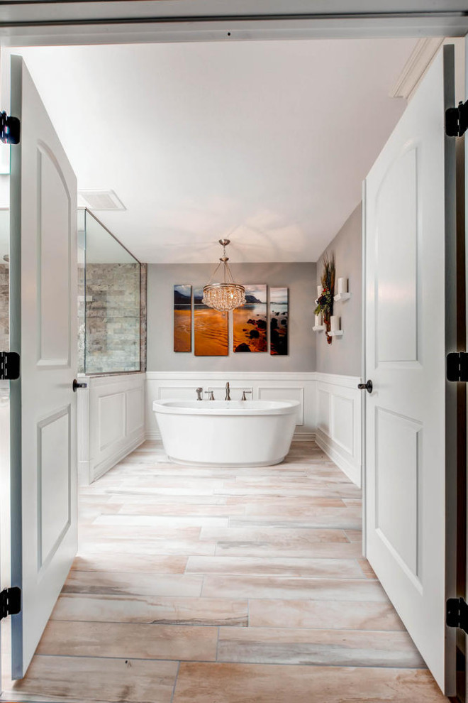 Arcadia Bathroom With Freestanding Tub