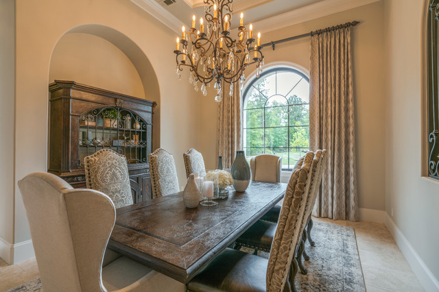 Transitional Mediterranean on the Golf Course mediterraneo-comedor