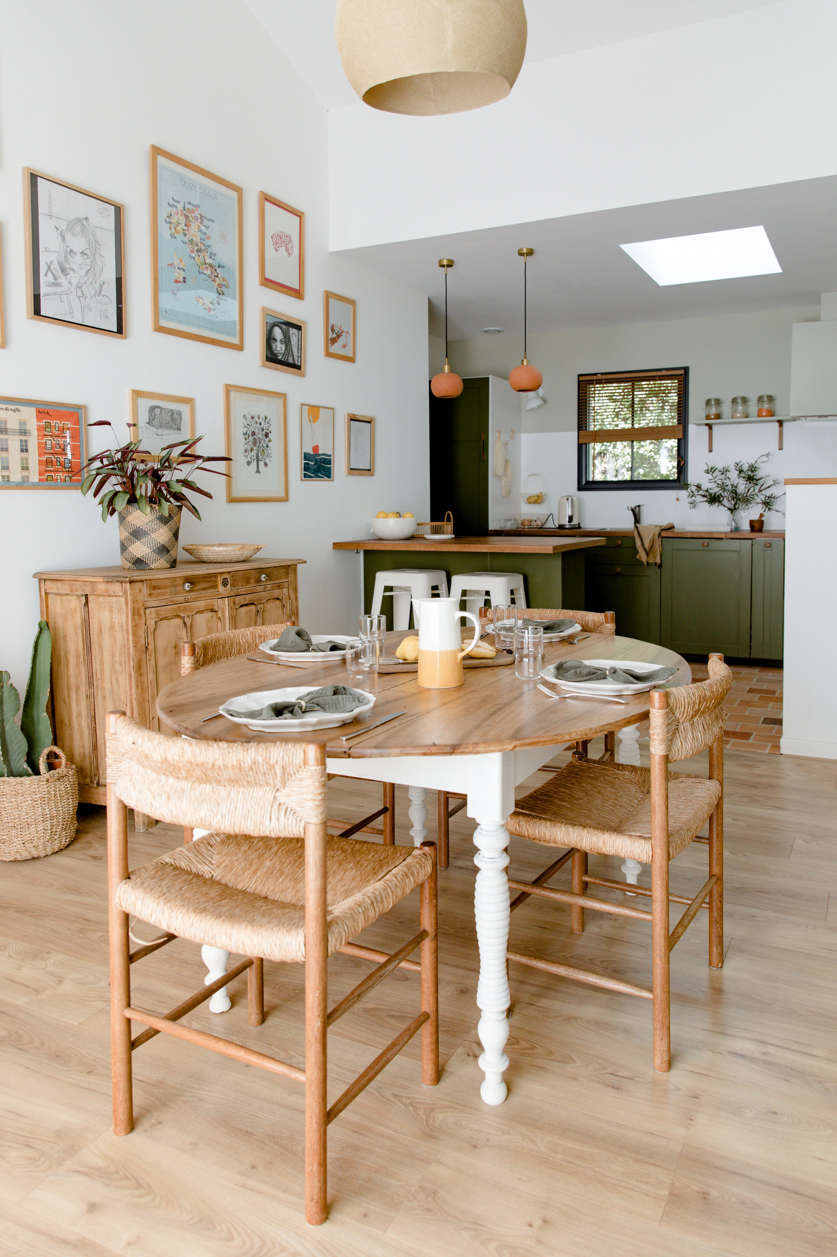 Buybyroom Table Ronde Moderne 100 Cm - Table Salle à Manger Ou Bar En Marbre Pour 2 à 4 Personnes, Cuisine, Salon Ou Bureau