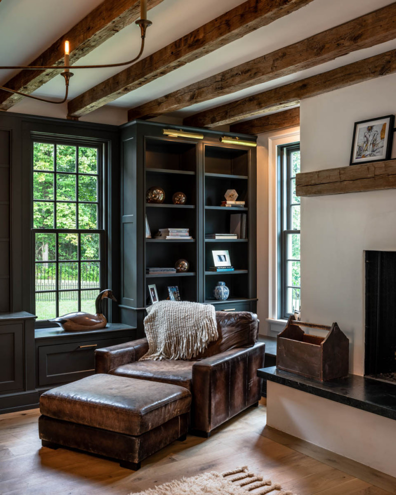 Inspiration for a country living room in Philadelphia.