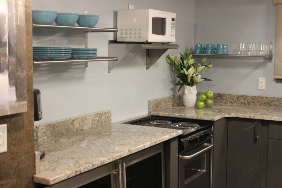 Kitchen - rustic kitchen idea