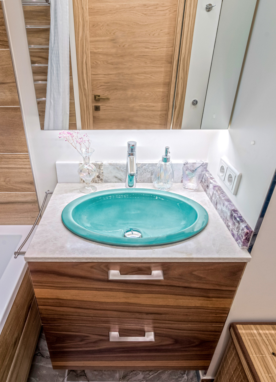 Двухкомнатная на Васильевском 2022