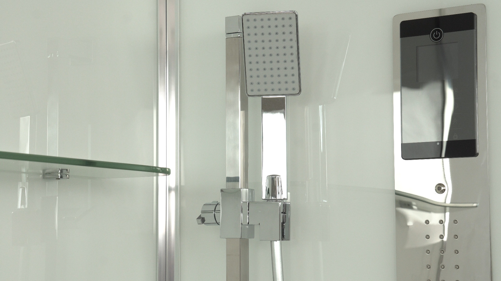 Душевая кабины ARMO в интерьере ванной комнаты