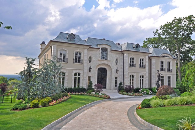  French  Chateau 