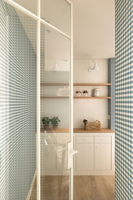 Dise&ntilde;o de piso de verano klassisch-modern-kueche