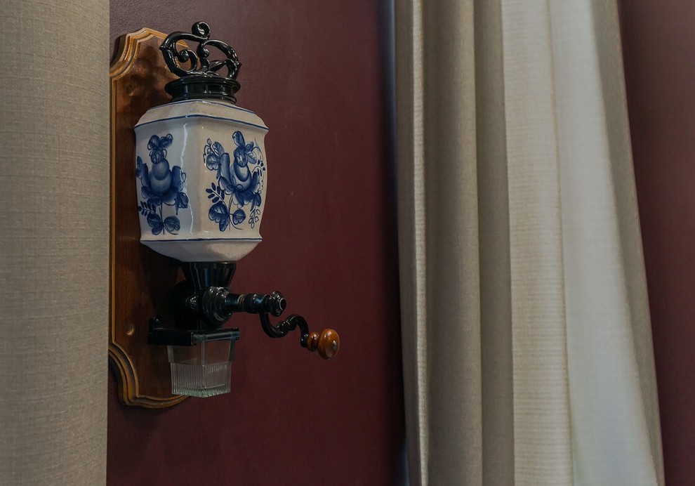 Малахитовая шкатулка