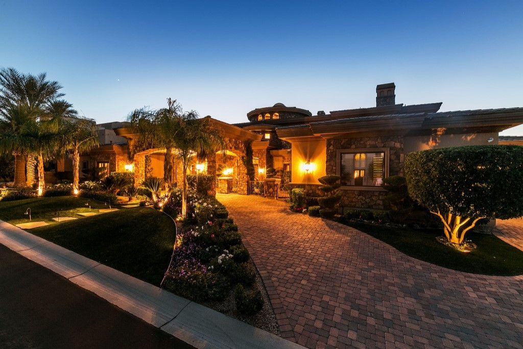 Simon Residence