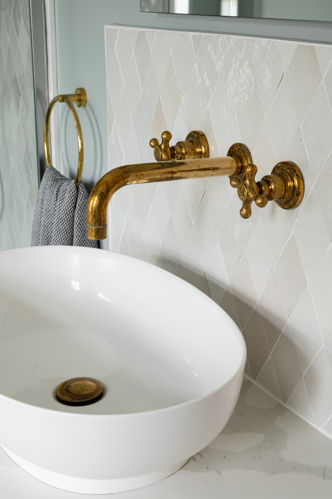 This is an example of a contemporary cloakroom in London.