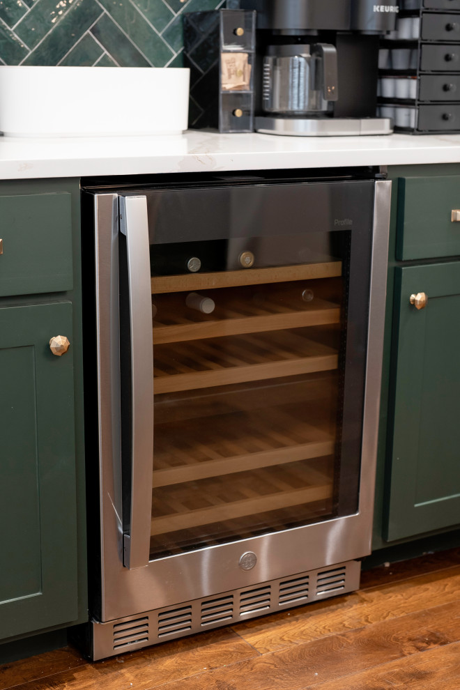 Magnolia Virginiana | Kitchen + Laundry + Fire Place