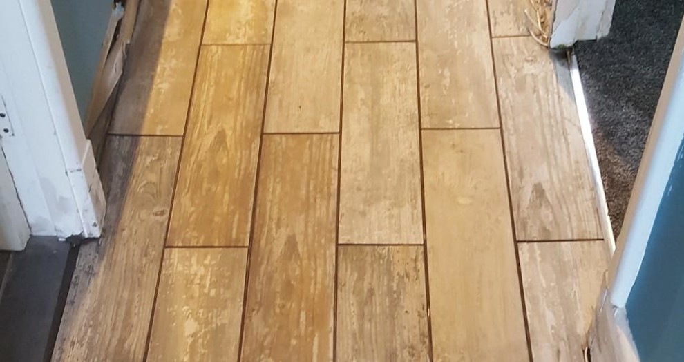 Grouting Wood Effect Porcelain floor tiles in Homes Chapel