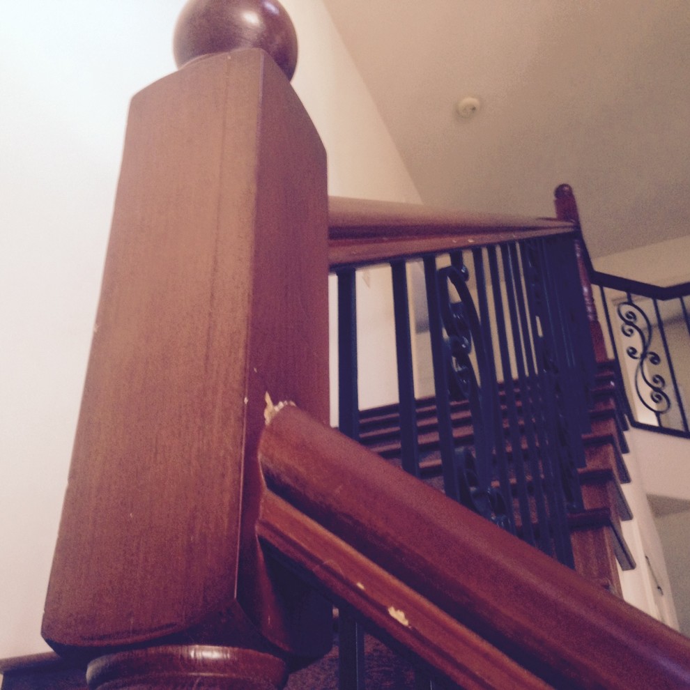 Stripping and Refinishing a Wooden Handrail