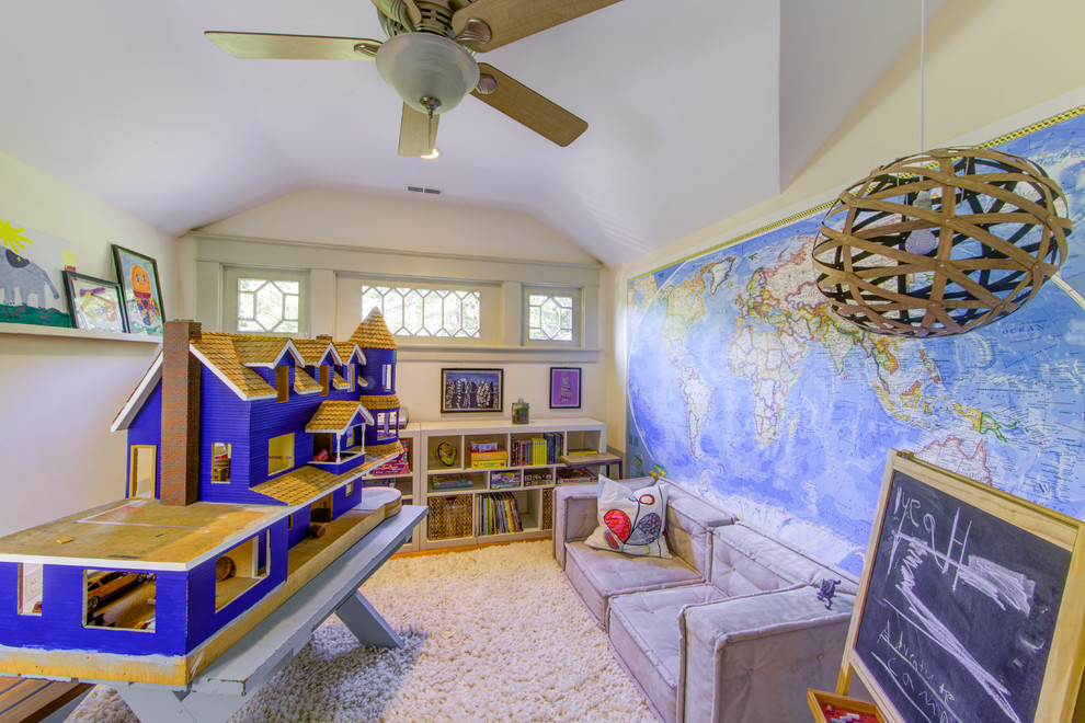 Photo of a traditional kids' room in Charlotte.