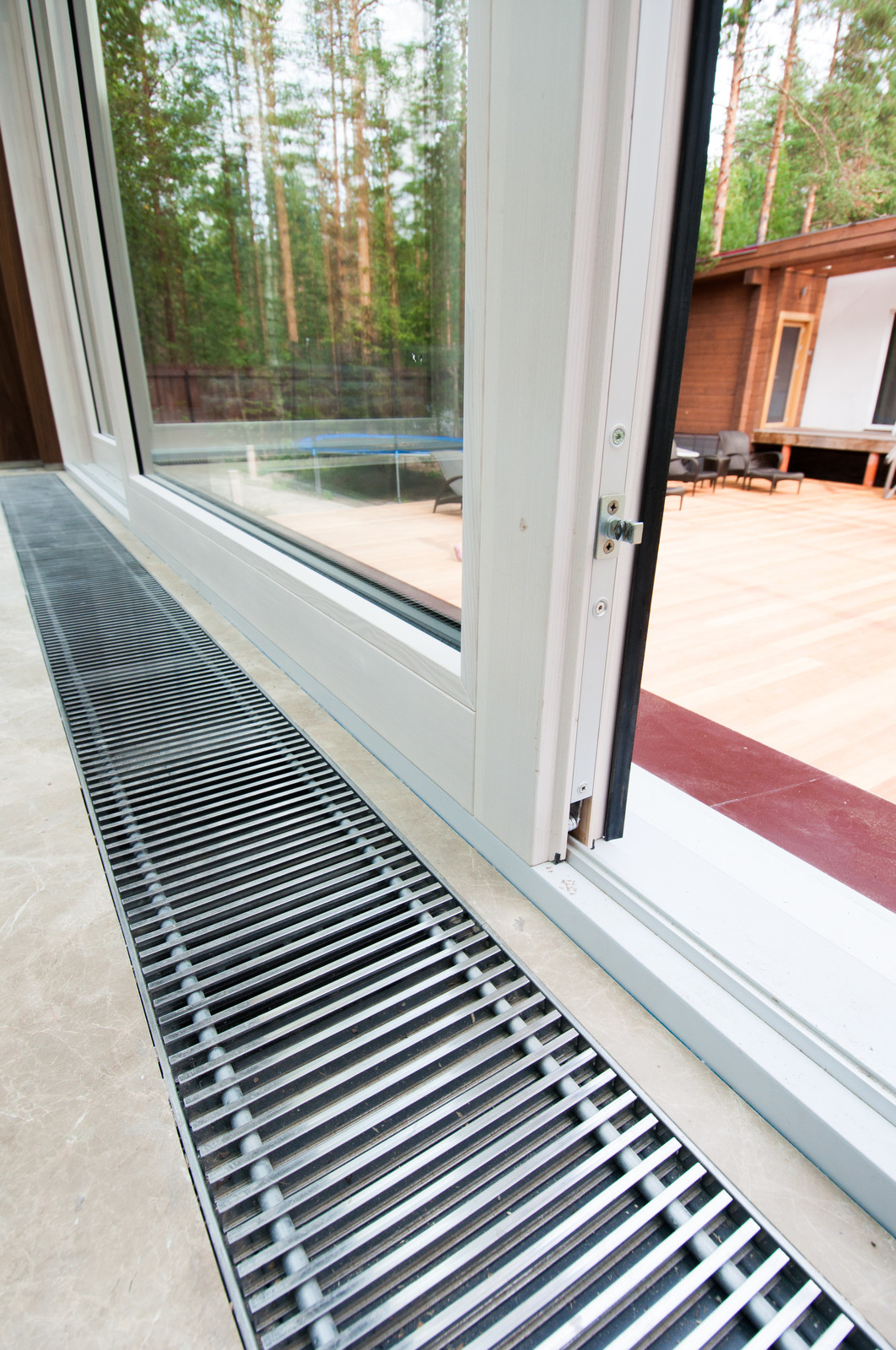 Остекление  коттеджа в Ленинградской области