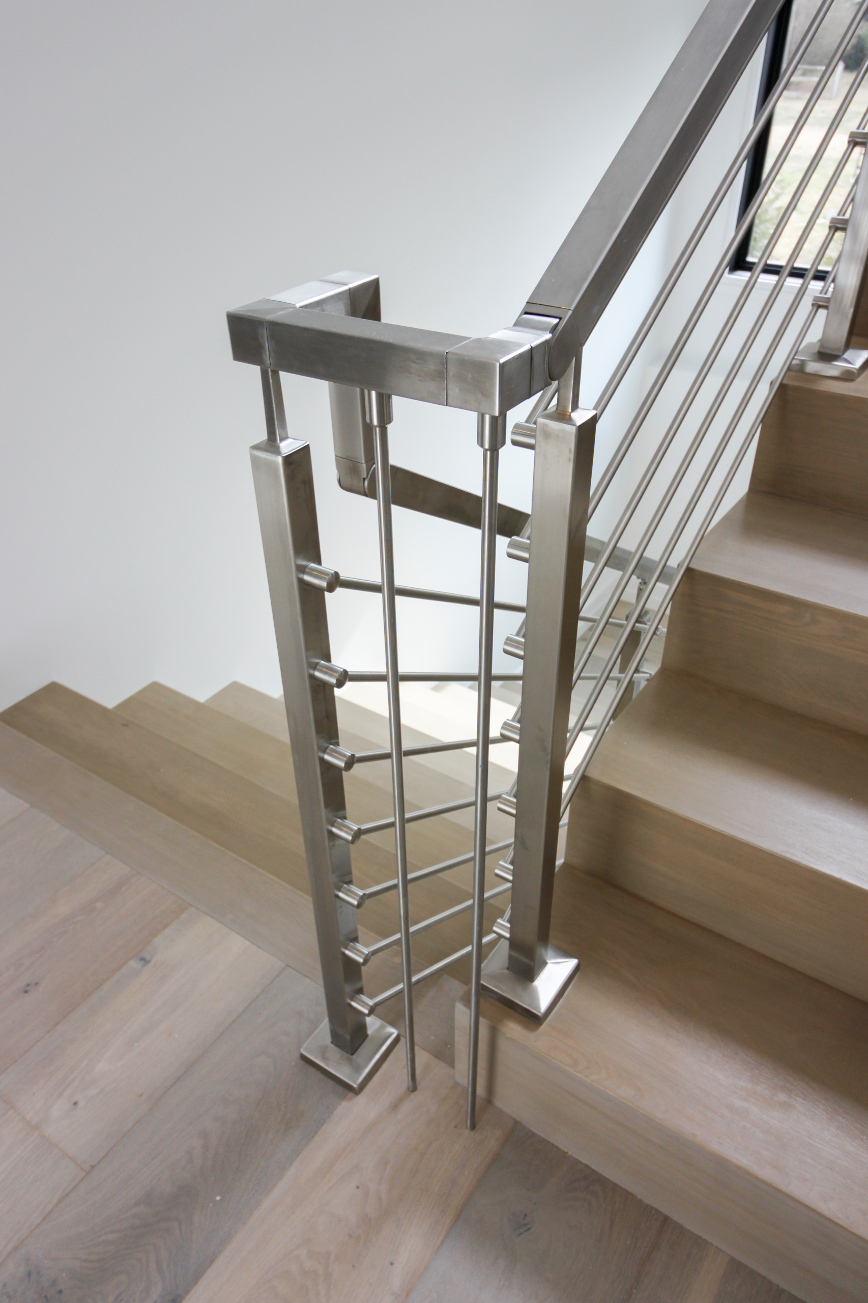 75_Modern Stairway: White O 75_ak & Stainless Steel Balustrade, McLean VA 22101