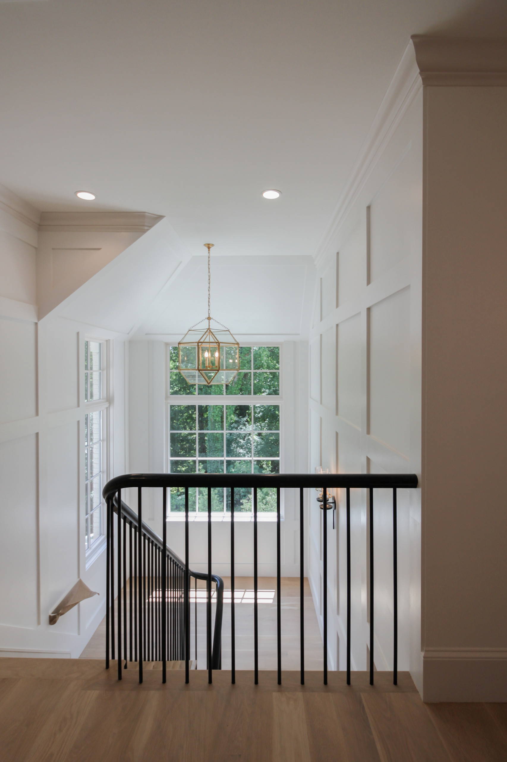 88_Clean & Modern Staircase, Arlington VA 22207