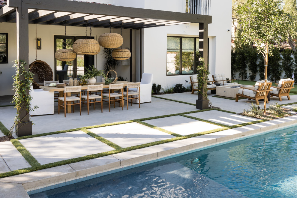 Pool - mediterranean pool idea in Orange County