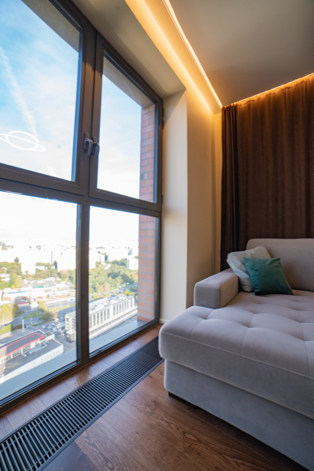 Вид из окна квартиры