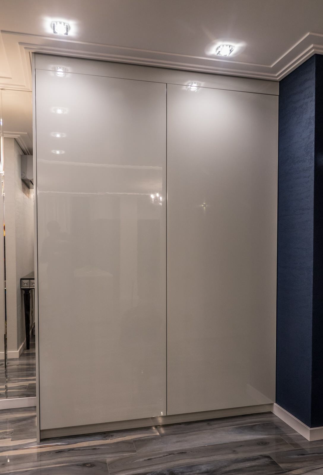 Шкаф в прихожую