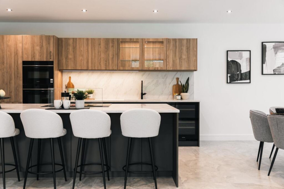 Carisbrooke view - New Build - Stage to Sell