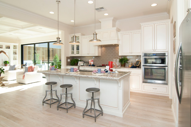 Beach Style Kitchen bord-de-mer-cuisine
