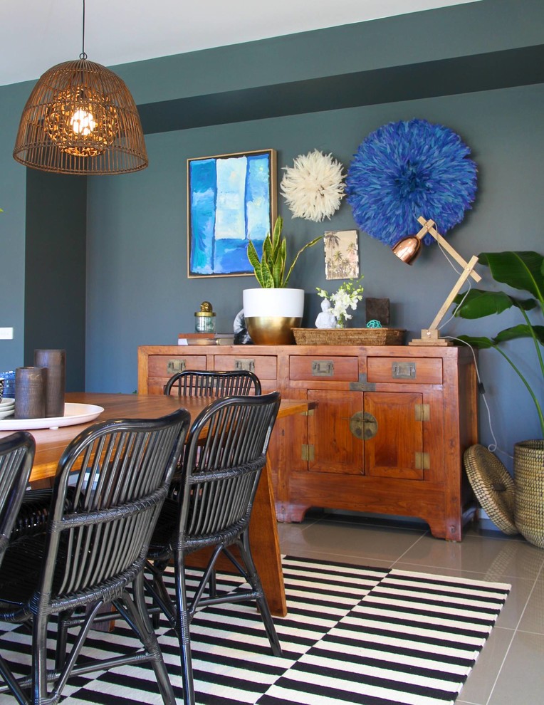 Design ideas for an eclectic dining room in Melbourne.