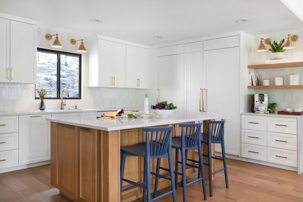 Example of a transitional kitchen design in Austin