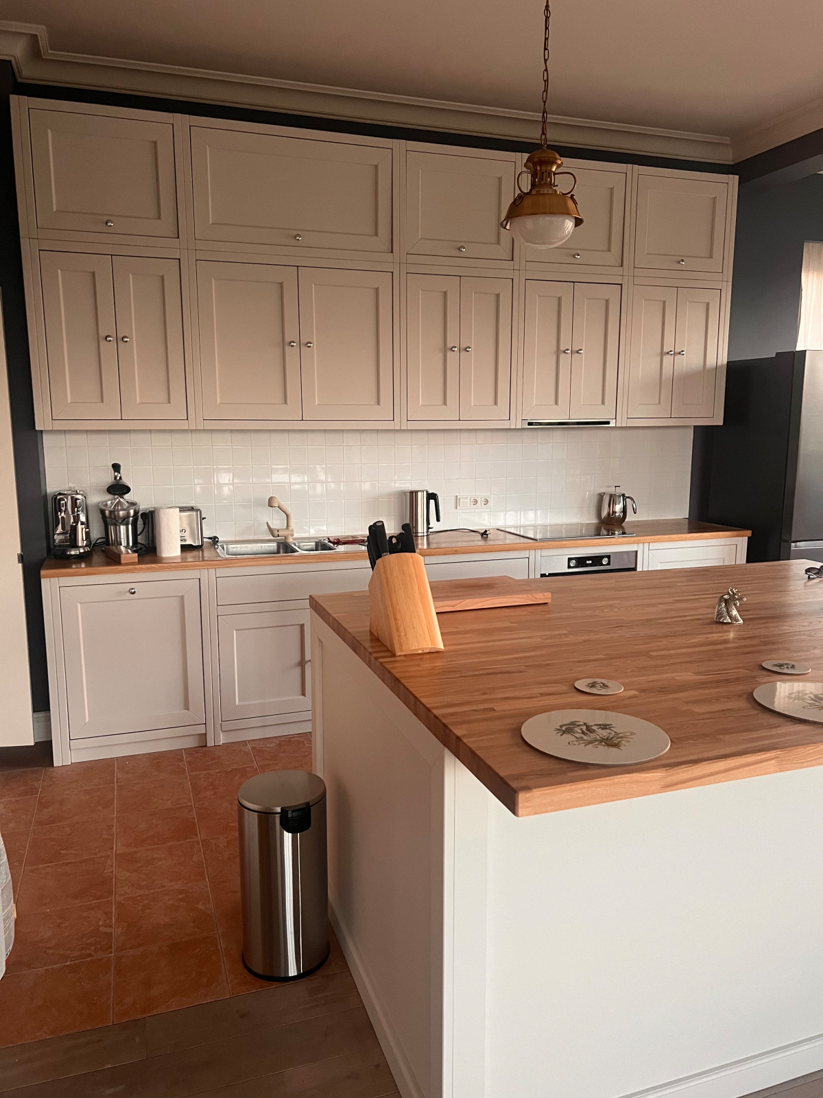 Столешницы для кухни из массива по индивидуальным размерам